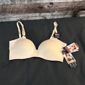 NWT F.I.T. Seamless Lightly Padded Nude T-Shirt Bra-34C